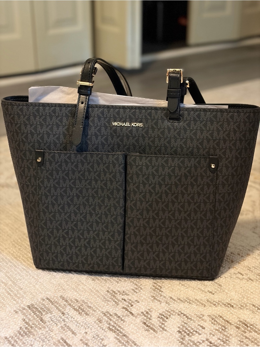 Michael Kors Black Leather Jet Set Travel Tote bag